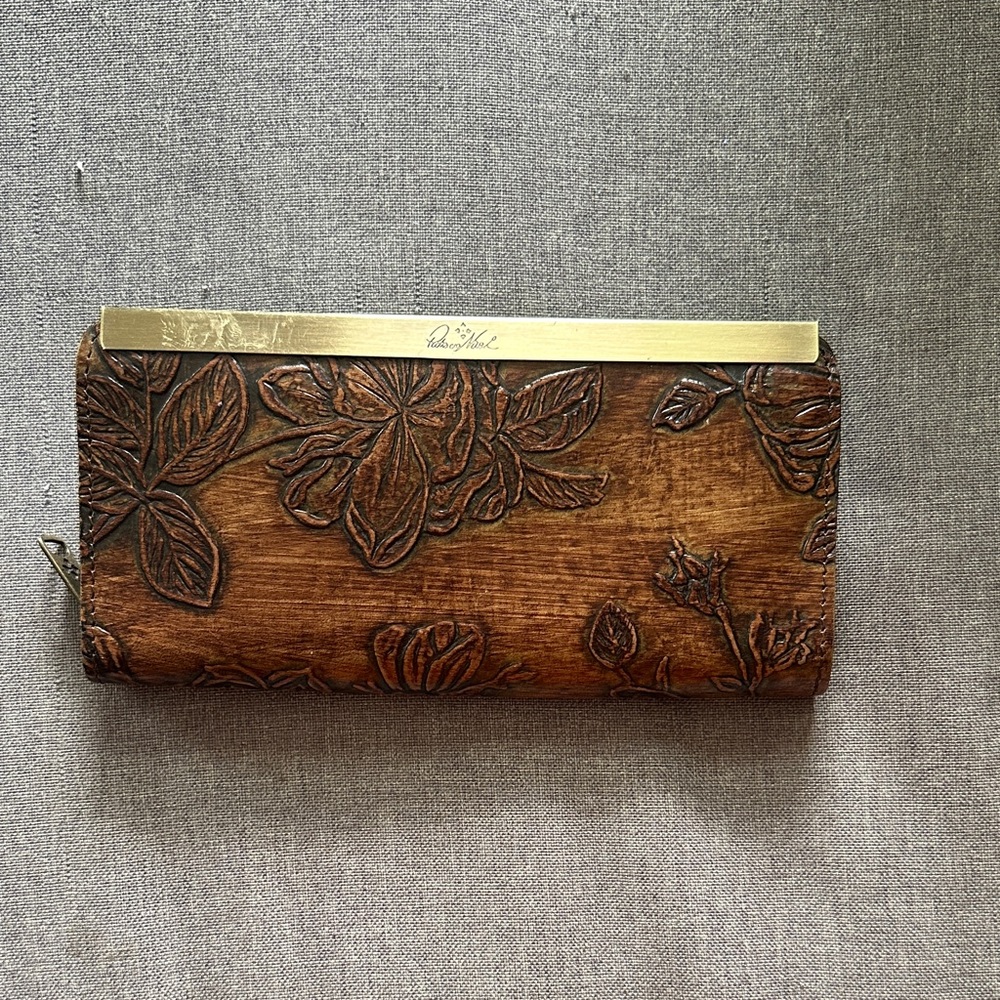Patricia Nash Brown Floral Wallet